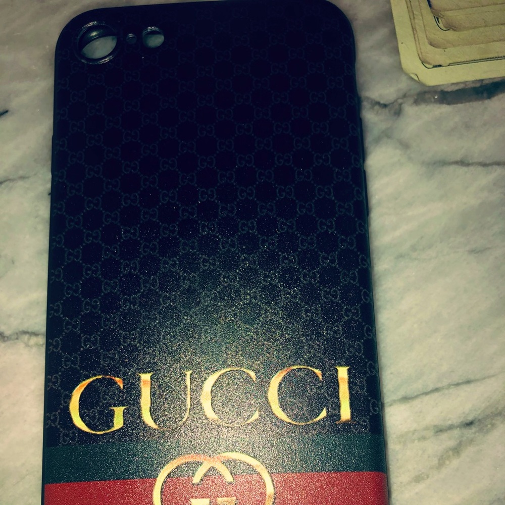 Fashion fun iPhone 8 cover